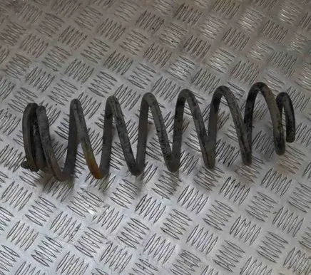 Volkswagen Touran I Rear coil spring