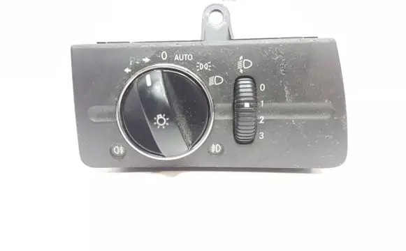 Mercedes-Benz E W211 Light switch 2115450304