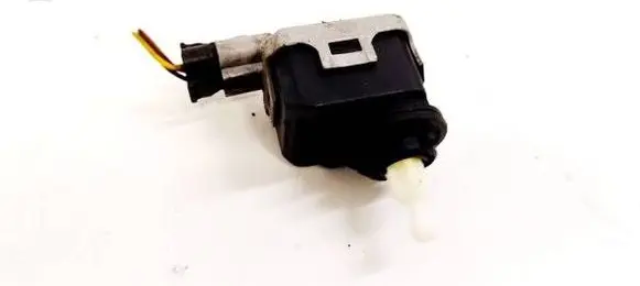 Opel Astra G Headlight level adjustment motor 90590665