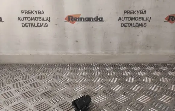 Renault Trafic III (X82) Parking (PDC) sensor switch 284480002R
