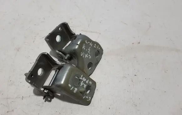 Citroen C4 III e-C4 Rear door upper hinge 9834091780