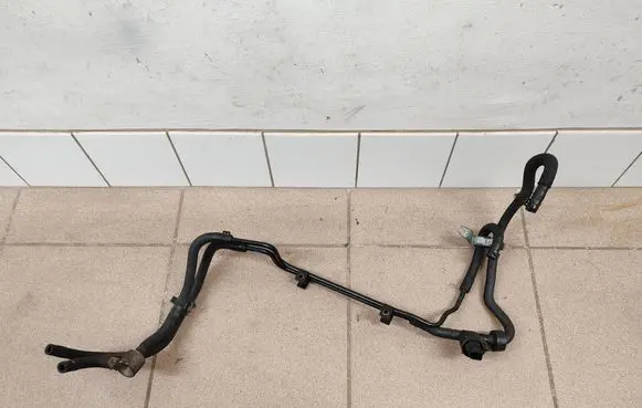 Audi A2 Fuel line/pipe/hose 