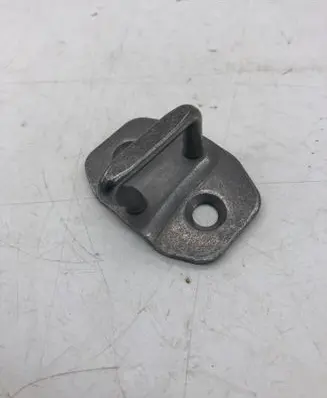 BMW X4 G02 Front door lock loop/hook striker 7394436