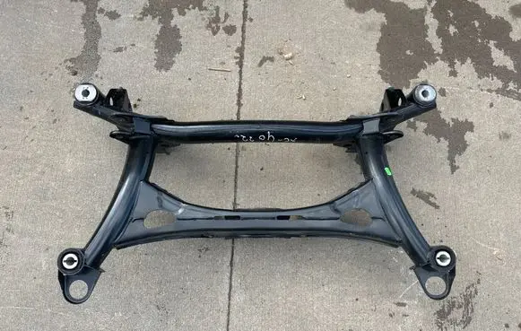 Volvo XC40 Rear subframe 