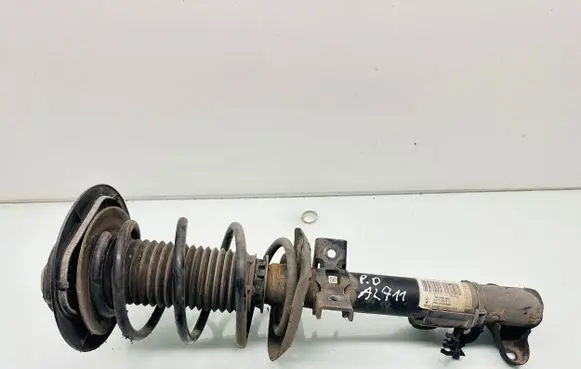 Mercedes-Benz CLS C218 X218 Front shock absorber with coil spring A2183204713