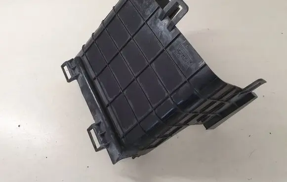 Audi A3 S3 8P Battery tray heat shield 1K0915336B