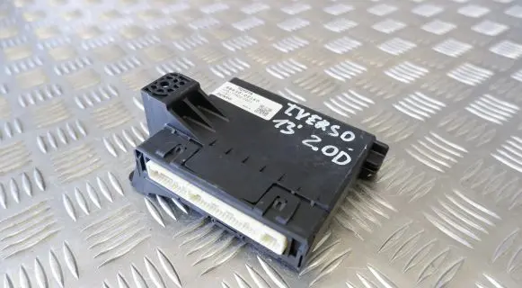 Toyota Verso Air conditioner control unit module 886500F160