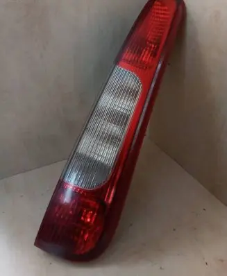 Ford Focus C-MAX Rear/tail lights 2S008723