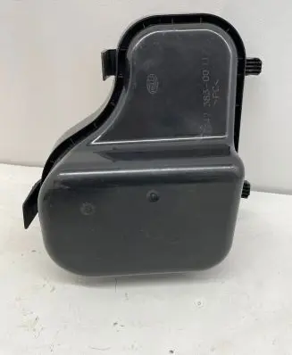 Mercedes-Benz 309 Headlight/headlamp dust cover 24738300