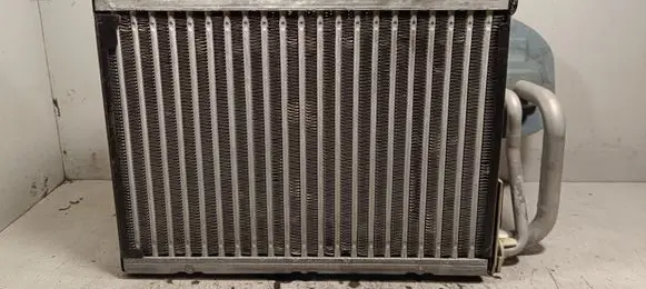 BMW 5 F10 F11 Air conditioning (A/C) radiator (interior) U7589002