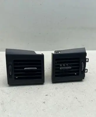 Mercedes-Benz GLK (X204) Dashboard side air vent grill/cover trim 7403001 YAP249507 A2048305554
