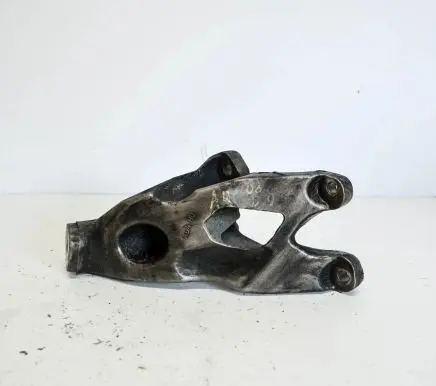Audi A4 S4 B8 8K Engine mounting bracket 8K0199307AP