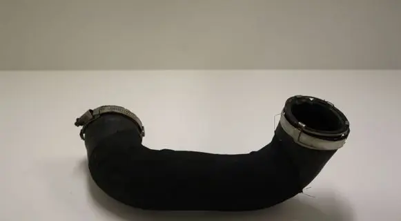 Audi A4 S4 B8 8K Intercooler hose/pipe 8K0145709E