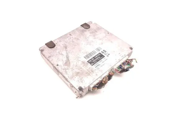 Lexus IS 200-300 Engine control unit/module 89661-53461 175300-5250