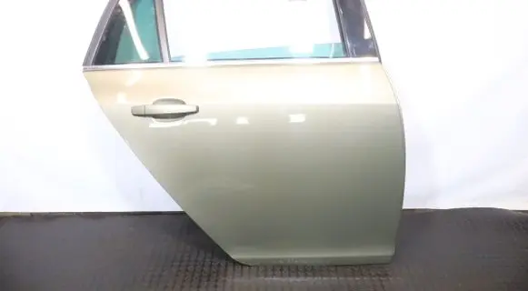 Opel Insignia A Rear door
