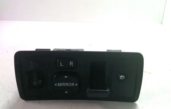 Toyota Corolla Verso E121 Wing mirror switch