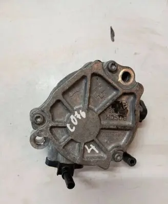 Volvo V60 Vacuum pump 9804021880