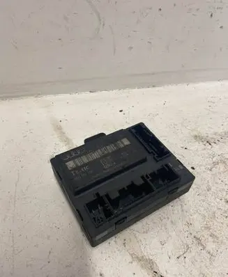 Audi A6 S6 C6 4F Door control unit/module 4F0959793B 4F0910793B