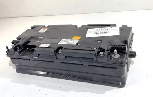 Audi Q8 Hybrid / electric car battery 4N0915105B