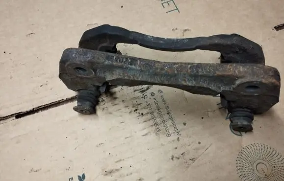 Chrysler Sebring (ST-22 - JR) Front Brake Caliper Pad/Carrier 