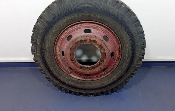 AC 428 R17 steel rim 
