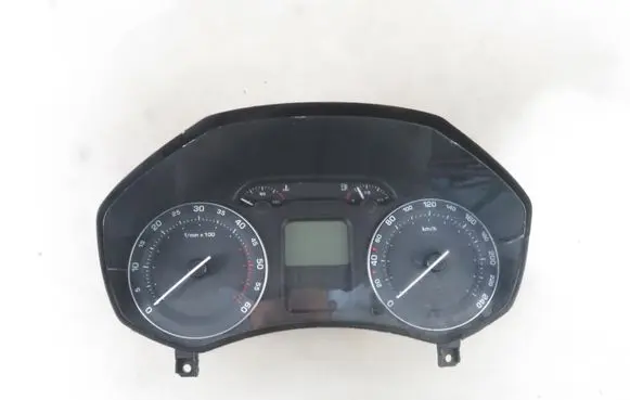 Skoda Octavia Mk2 (1Z) Speedometer (instrument cluster) 
