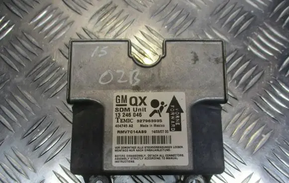 Opel Zafira B Airbag control unit/module 13246046