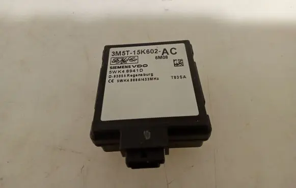 Ford Focus Door central lock control unit/module 5WK48941D 3M5T15K602