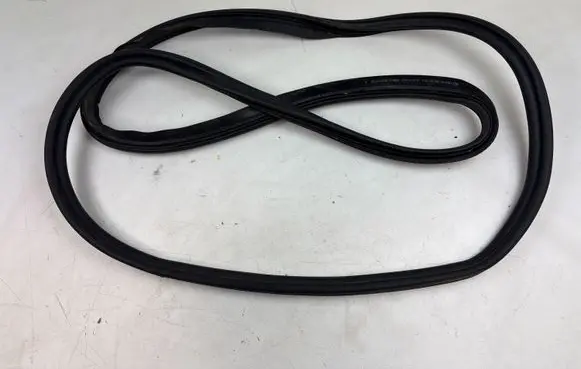 Audi A5 Trunk rubber seal (body) 8W6827705B
