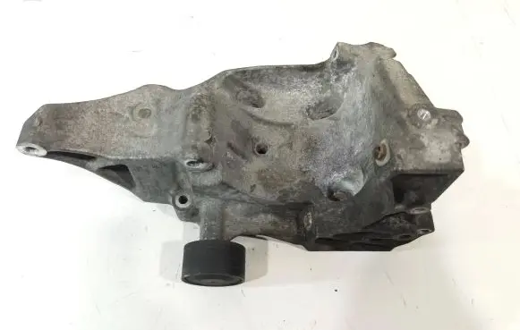 BMW 3 E90 E91 Generator/alternator bracket 7802639 GD01485 13992010