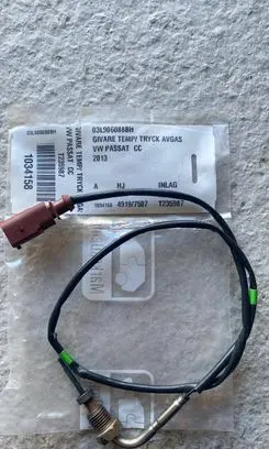 Volkswagen PASSAT CC Exhaust gas temperature sensor 03L906088BH 49197507 1235967