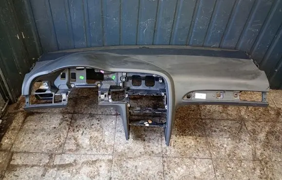 Audi A6 S6 C6 4F Dashboard 4f0857067a