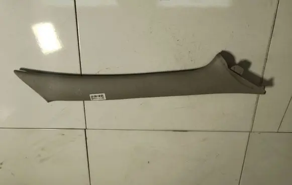 Toyota Yaris (C) pillar trim 622110D010