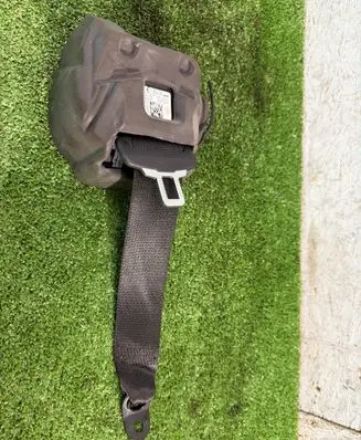 BMW 3 G20 G21 Rear seatbelt 7496270