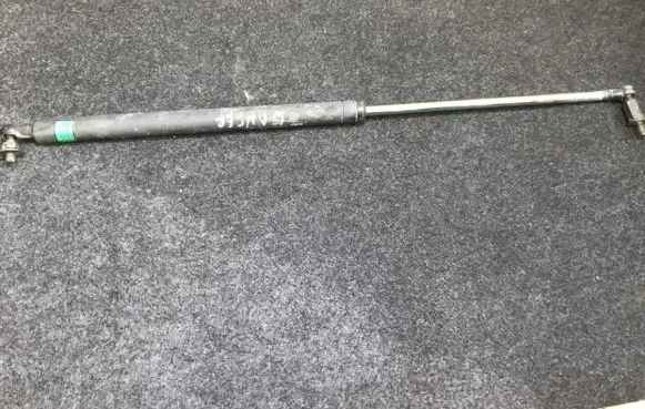 Mitsubishi Lancer Tailgate/trunk strut/damper