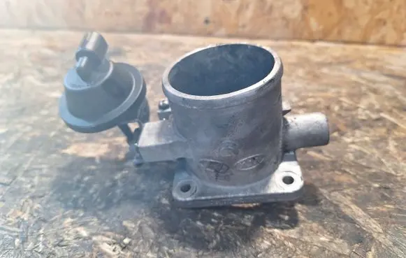 KIA Sportage Throttle body valve 35100-27XXX