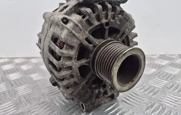 Mercedes-Benz ML W166 Generator/alternator A0009067400 2611841C FG23S048