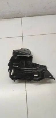 Renault Kadjar ABS pump bracket 