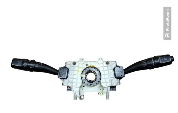 Hyundai Terracan Wiper turn signal indicator stalk/switch 9340039201