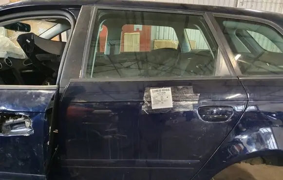 Audi A3 S3 8P Rear door LZ5J 5DRZWI