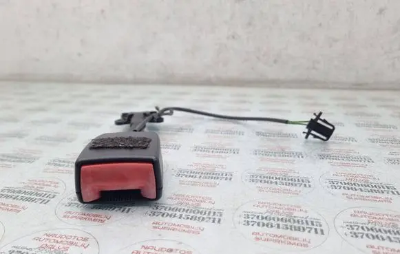 Audi Q7 4L Front seatbelt buckle 4L0857755
