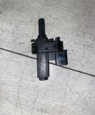 Volvo V50 Brake pedal sensor switch 4M5T7C534AA UJ3NEA