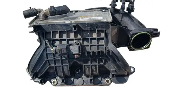 Volkswagen Golf VII Intake manifold 03C129711AK