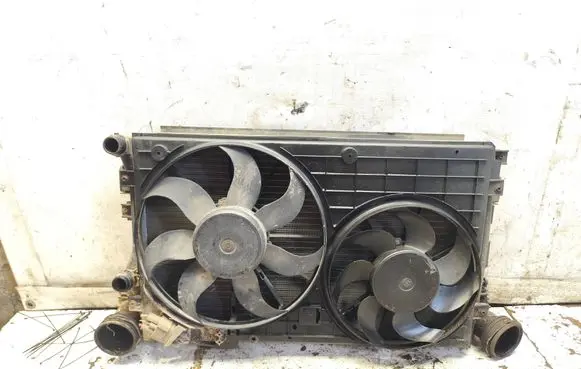 Volkswagen Golf V Radiator set 1K0121207T