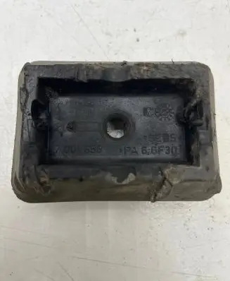 BMW 3 E90 E91 Jacking socket point 7001659 PA6GF30