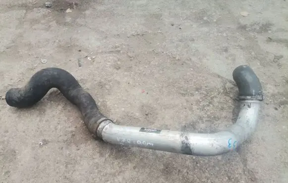 Volvo V70 Intercooler hose/pipe 9186477