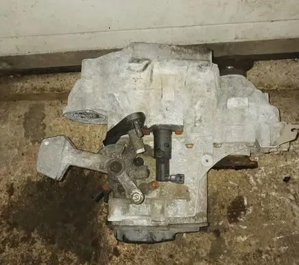 Seat Altea XL Manual 5 speed gearbox LUBA