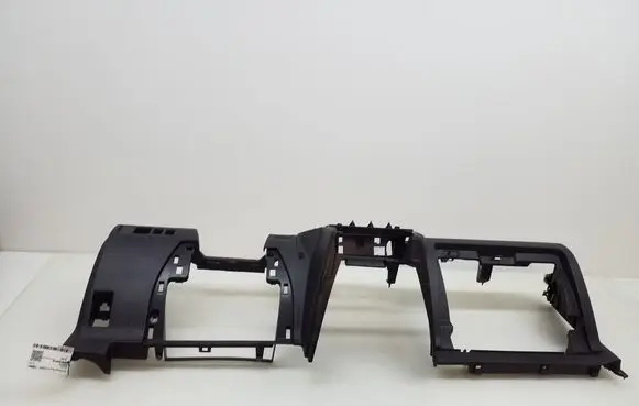 Toyota Corolla Verso AR10 Dashboard 553030F010