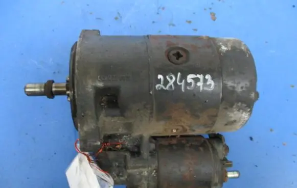 Volkswagen Polo II 86C 2F Starter motor