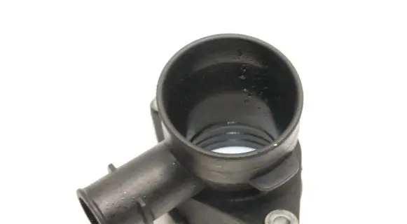 Ford Transit - Tourneo Connect Air intake duct part AV219C623AE